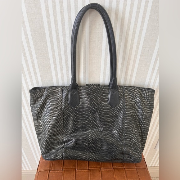 Cole Haan Mila Leather Black with Pewter Tote Bag. Work Office Laptop Bag - Picture 4 of 10